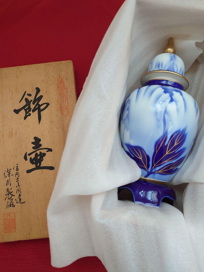 深川製磁 牡丹金ミル 台付冠付6寸飾壺 宮内庁御用達