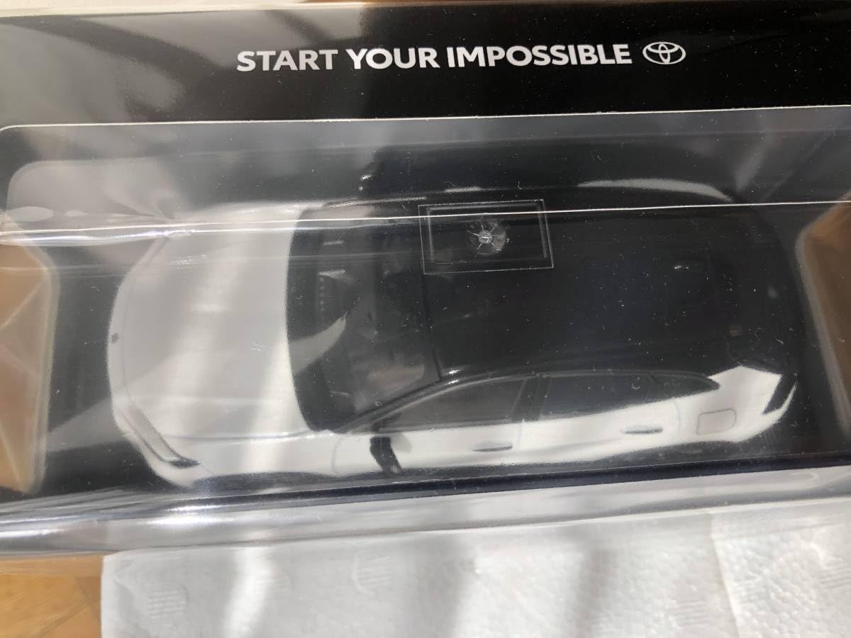 Amazon.co.jp: 1/30 トヨタ クラウンスポーツ ブラック×プレシャス