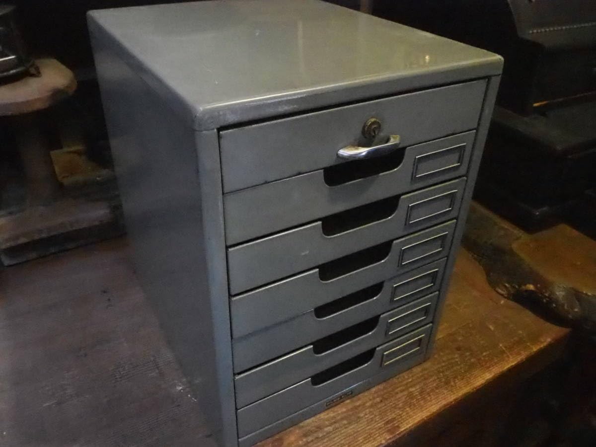 Amazon.co.jp: 【鍵付き7段事務用スチールラックM】昭和レトロアイアン