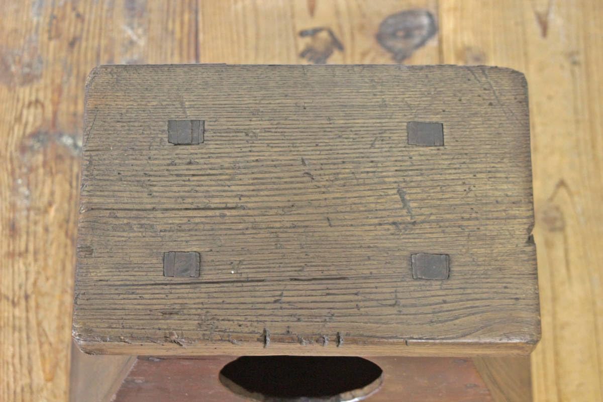 Amazon.co.jp: レトロ踏み台無垢材花台飾り台展示台ディスプレイ明治期