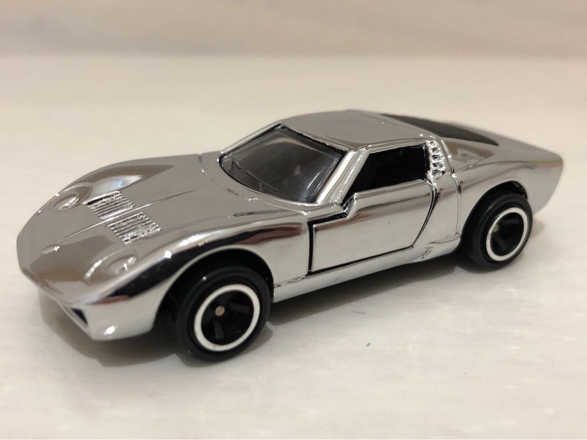 Amazon.co.jp: トミカ くじⅡ 銀ピカ ランボルギーニ ミウラSV 銀