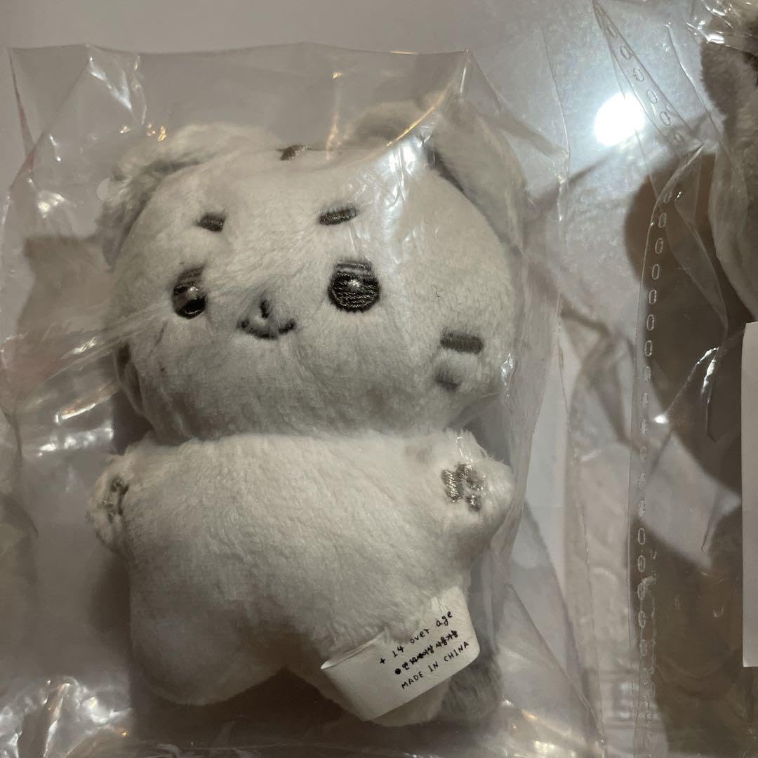 Amazon.co.jp: zb1 ゴヌク ぬいぐるみ ゼベワン : おもちゃ