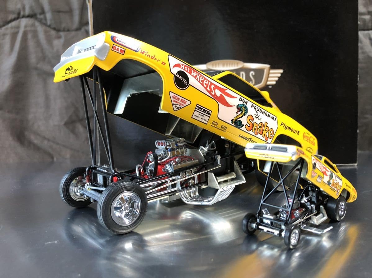 Amazon.co.jp: □絶版ホットウィールレジェンドスネーク1970プリムス