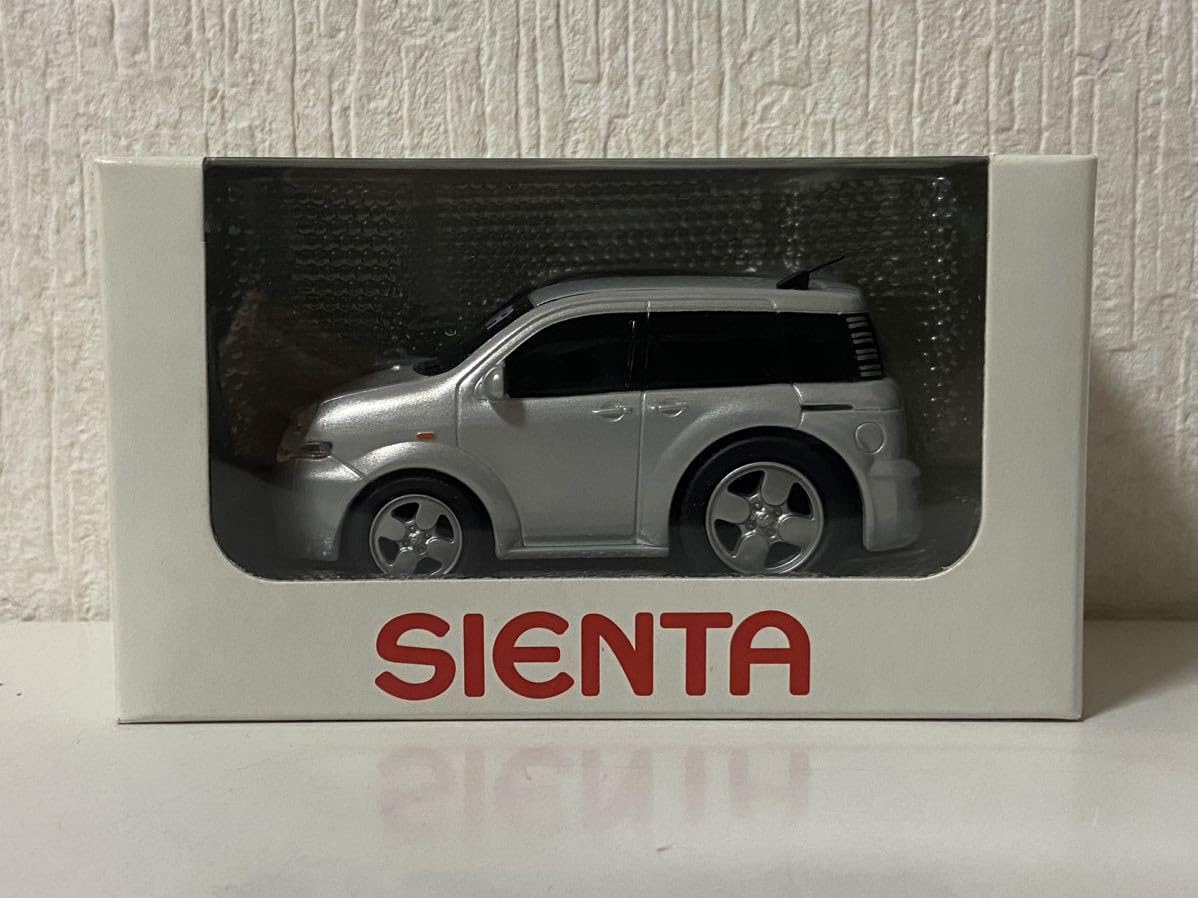 Amazon | ミニカー 初代 シエンタ シルバーマイカメタリック