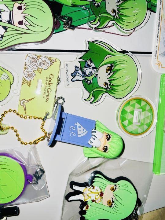 Amazon.co.jp: コードギアス C.C. シーツー グッズ まとめ売り 大量