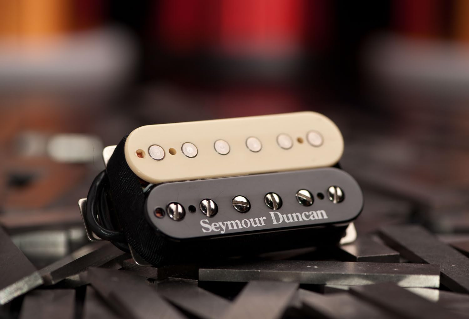 Amazon.com: Seymour Duncan SH-4 JB Model Bridge Humbucker Pickup