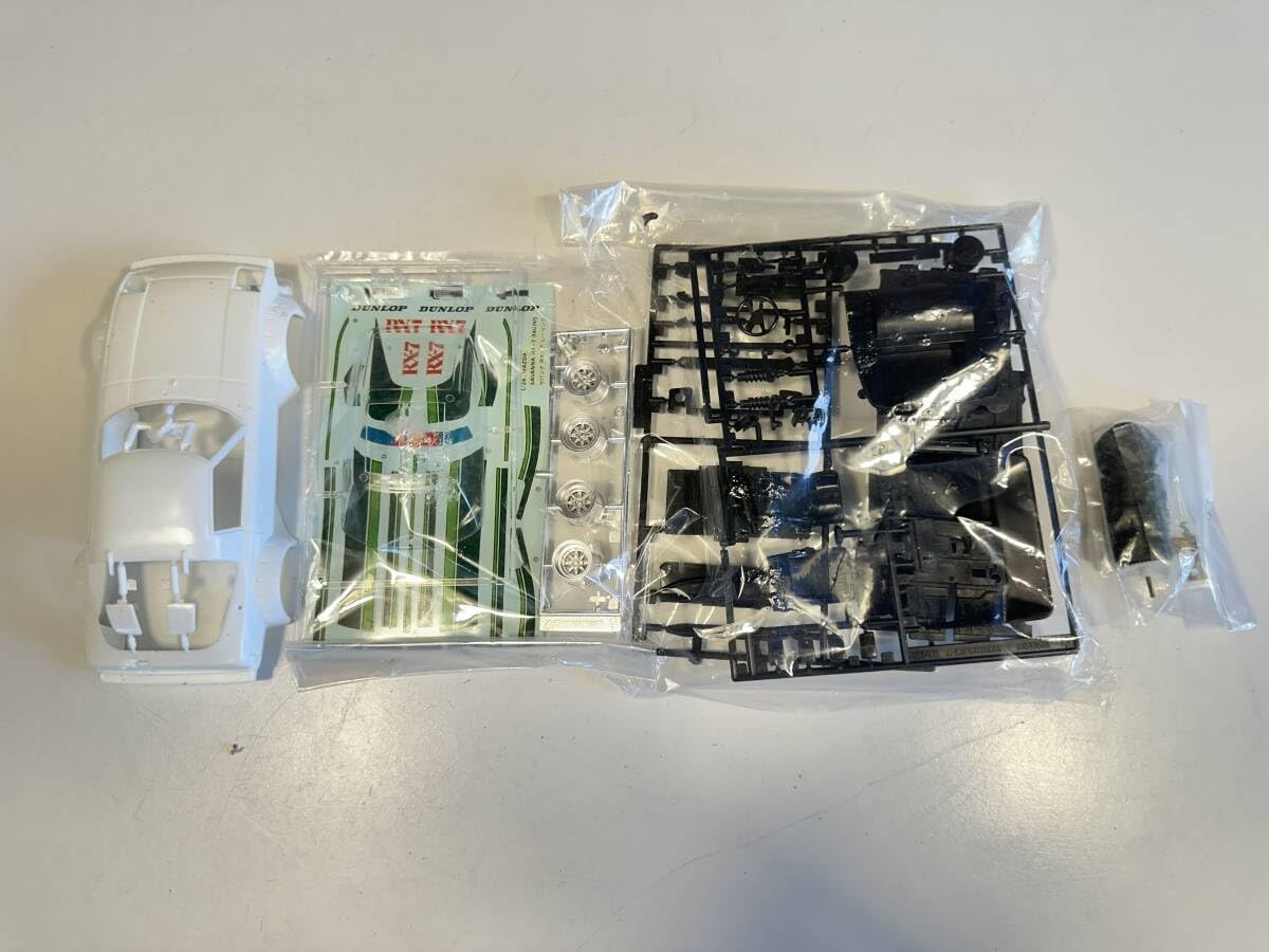 Amazon.co.jp: イマイ サバンナRX-7 レーシング 1/24 箱状態悪し