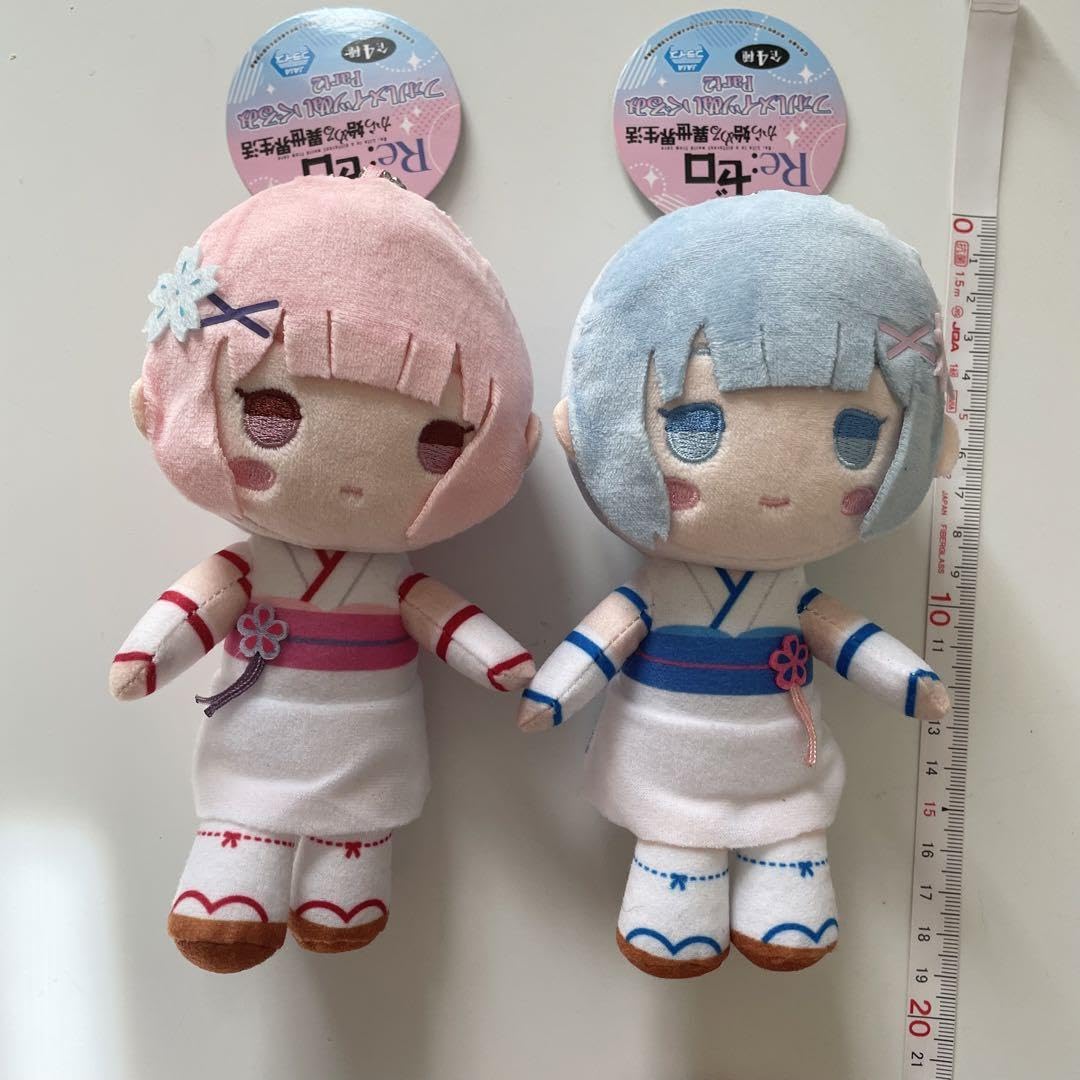 Amazon.co.jp: リゼロ ぬいぐるみキーホルダー レム ラム : おもちゃ