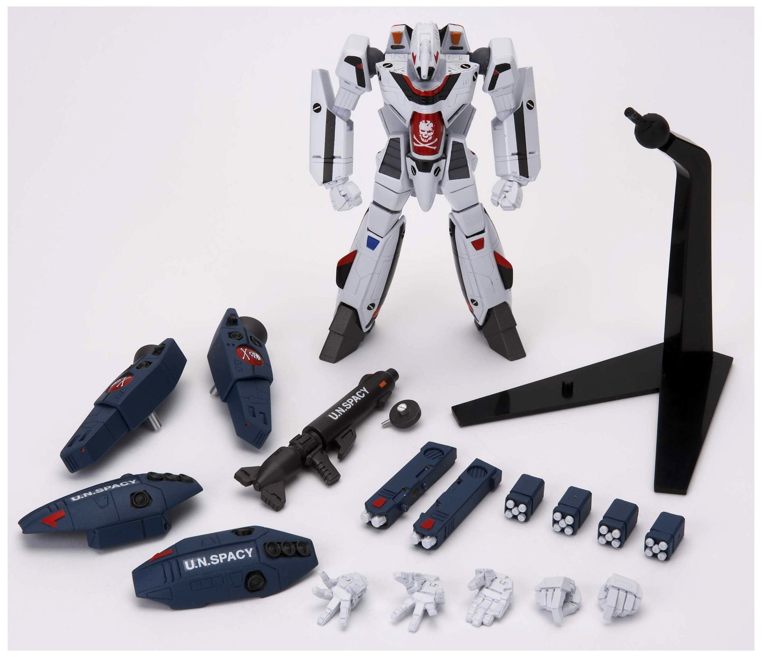 Amazon.com: Revoltech: 038 Macross VF-1A Super Valkyrie Ichijo
