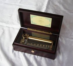 Amazon | 最高級 72弁オルゴール「ホワイトアッシュ」「曲目(1曲入