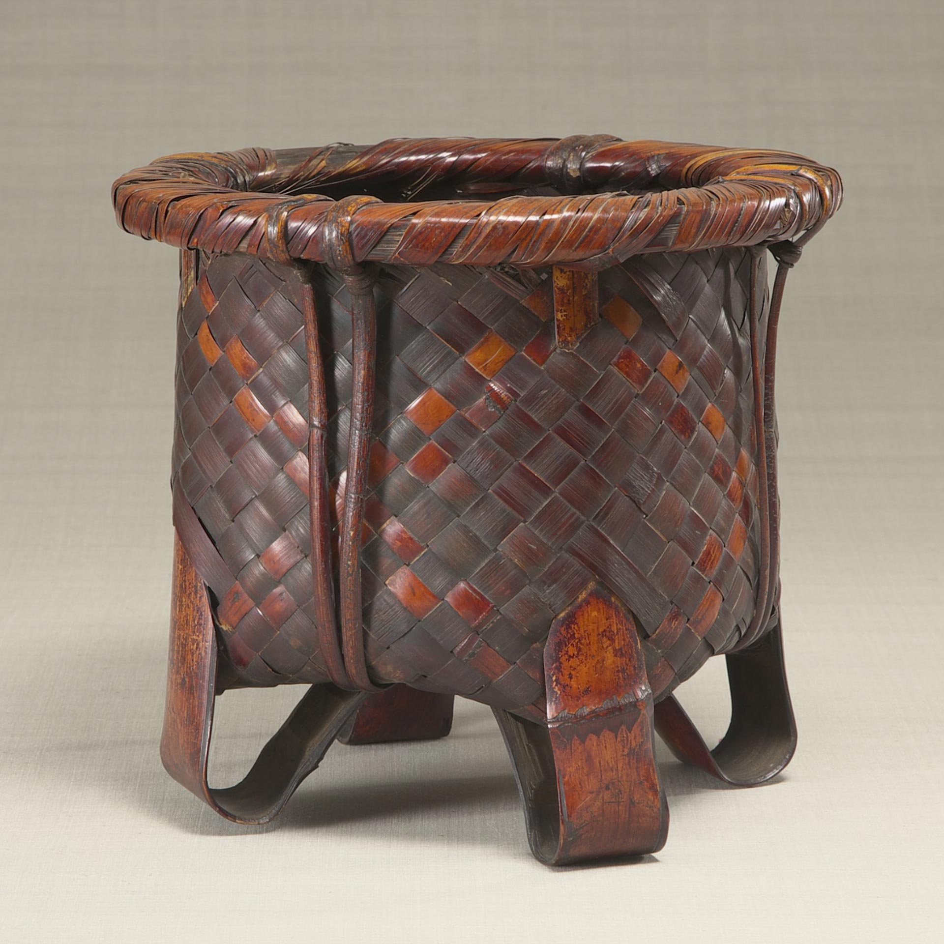 筍籠 - 所蔵品 | 日本民藝館