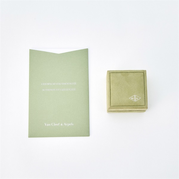 Van Cleef & Arpels ペルレ ミディアム リング 54 ゴールド 750YG