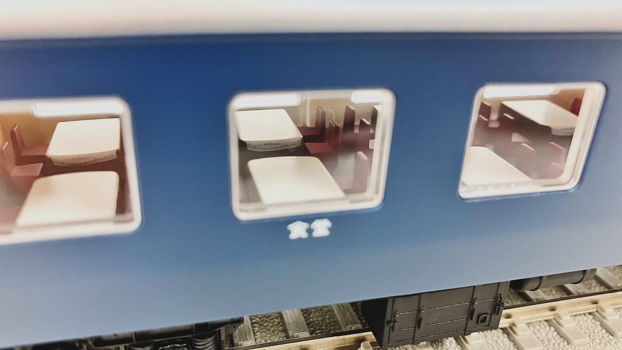 天賞堂 [57076] オシ17形2000番代（EG車）3次型 青15号 (1:80 16.5mm