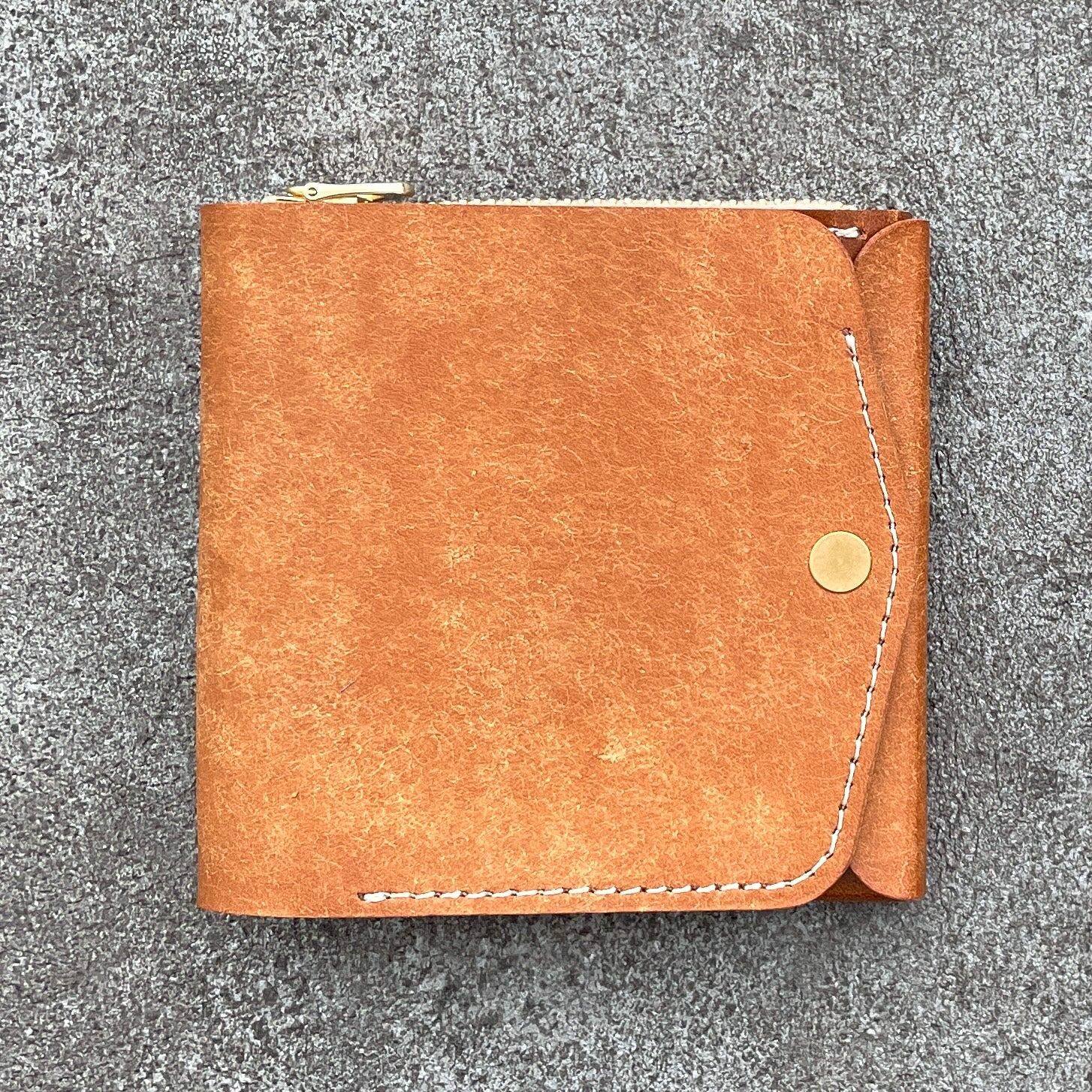 ATELIER MOKU | 薄い財布などの革小物ブランド