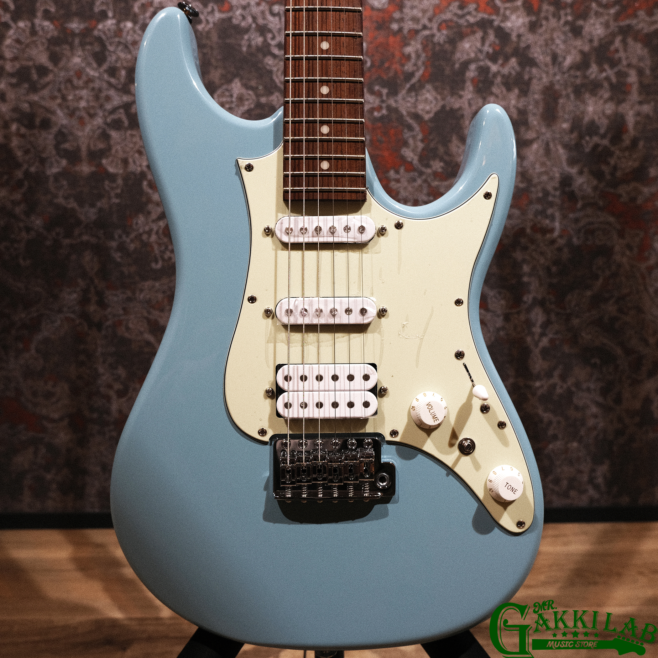 Ibanez AZES40 / PRB (Purist Blue) | 札幌の楽器屋さん｜MR.GAKKI LAB