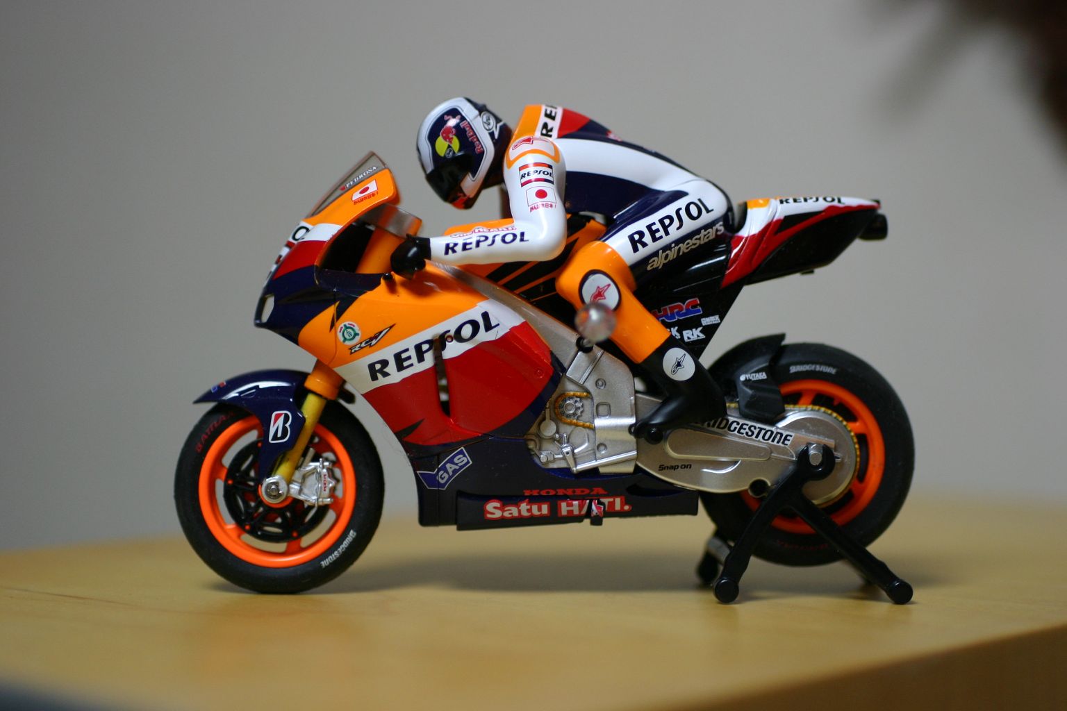 レプソルホンダRC212V 2011