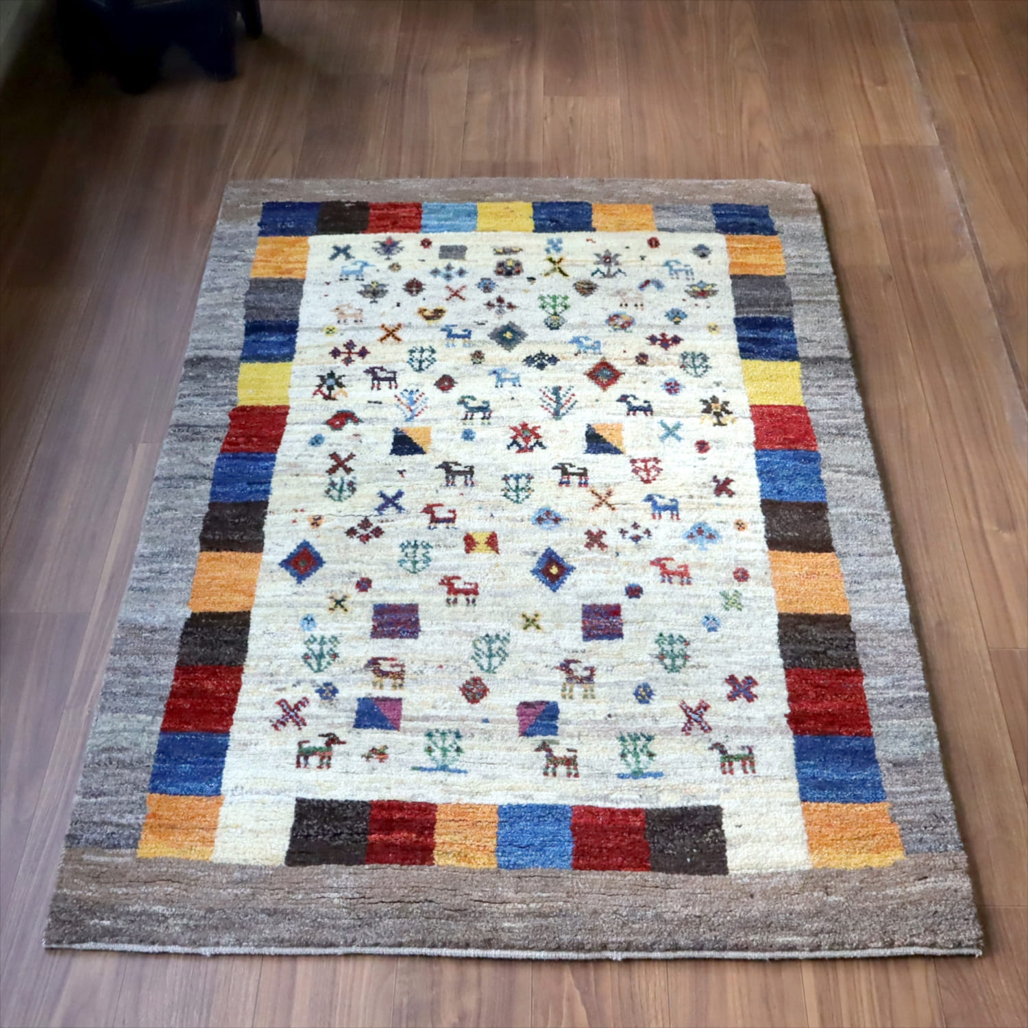 ギャッベ（ギャベ）専門店 インプレッションオブギャッベ / センター