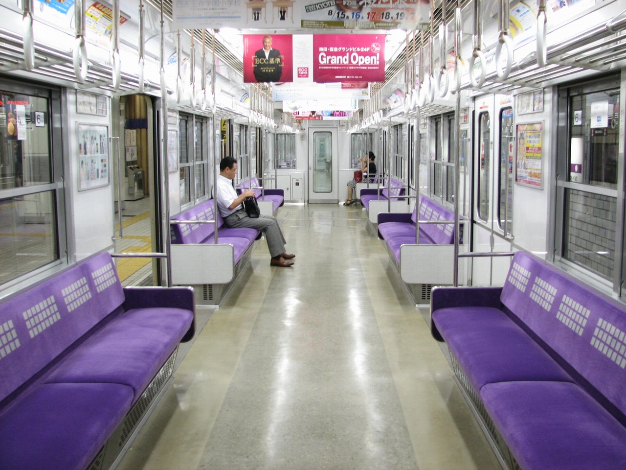 新30系｜車両｜なにわの地下鉄