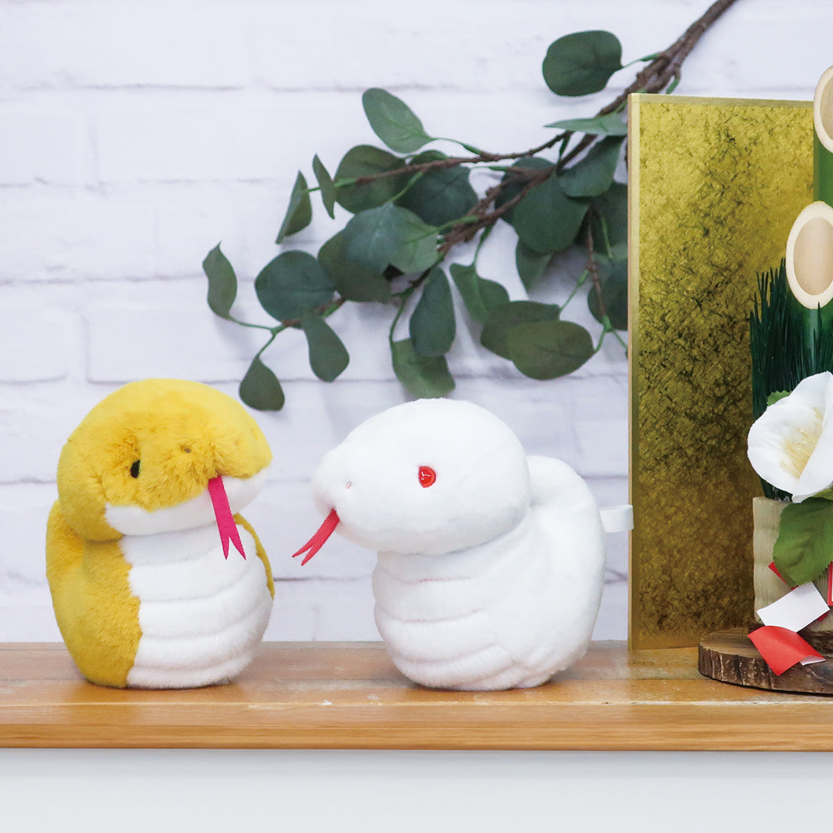 巳年 干支ぽちゃシリーズ へびのこ ぬいぐるみ【全2種】 – nipopo