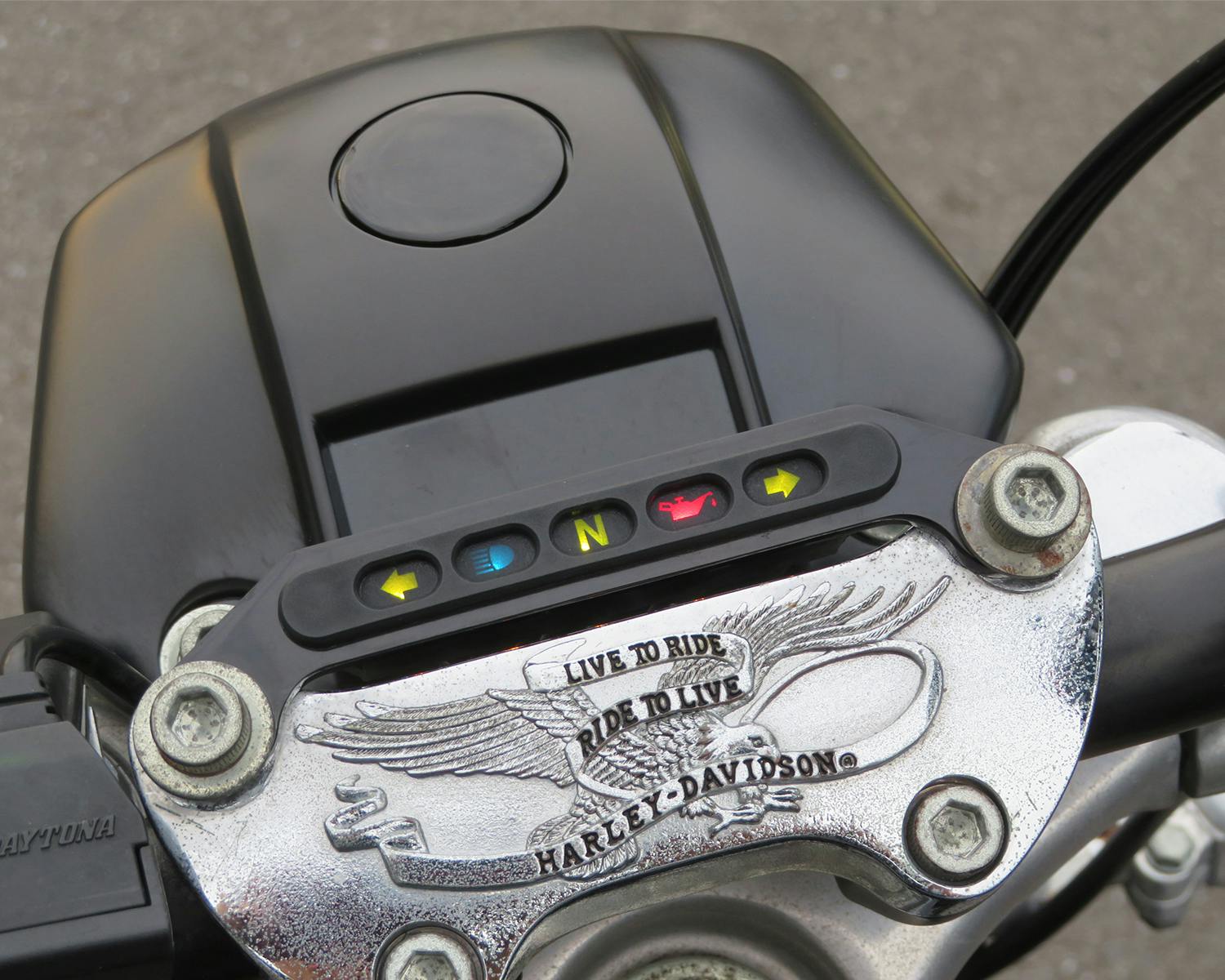 ハーレー用パーツ カスタムパーツの通信販売 ネオファクトリー