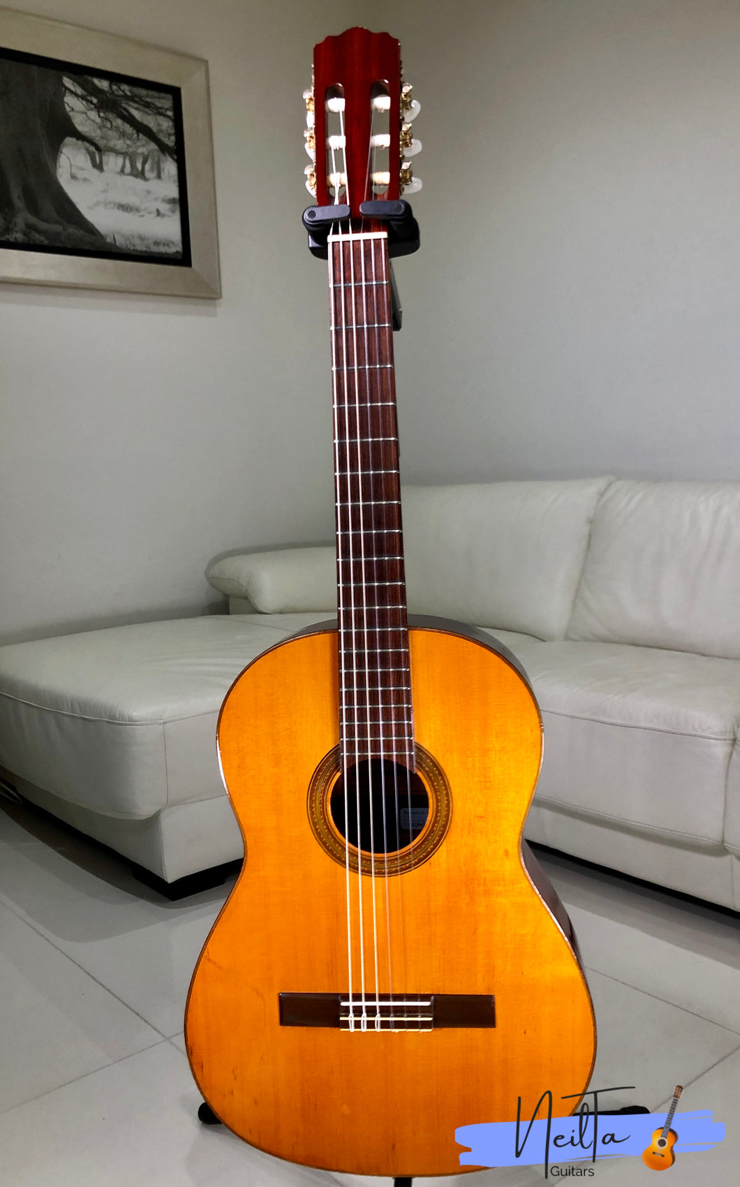 Zen-On Classical Guitar Model No. 85 (1966) – Neil Ta Music