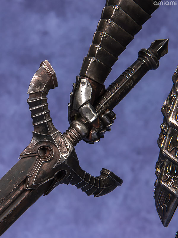 フォトレビュー】『DARK SOULS ダークソウル』黒騎士 1/6スケール