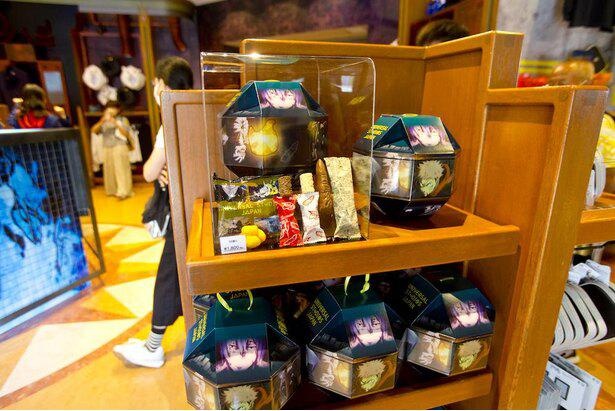 USJ×呪術廻戦】五条先生になりきれるジャケットや「無下限呪術」を発動