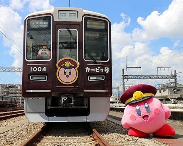 画像1 / 25＞阪急電車が星のカービィ仕様に大変身！限定ラッピング列車