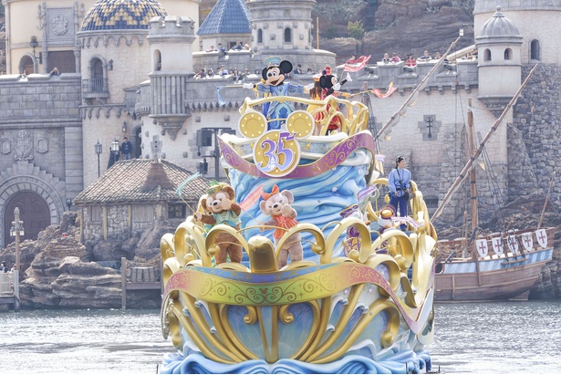 35周年限定！TDS「ハピエストセレブレーション・オン・ザ・シー」は一