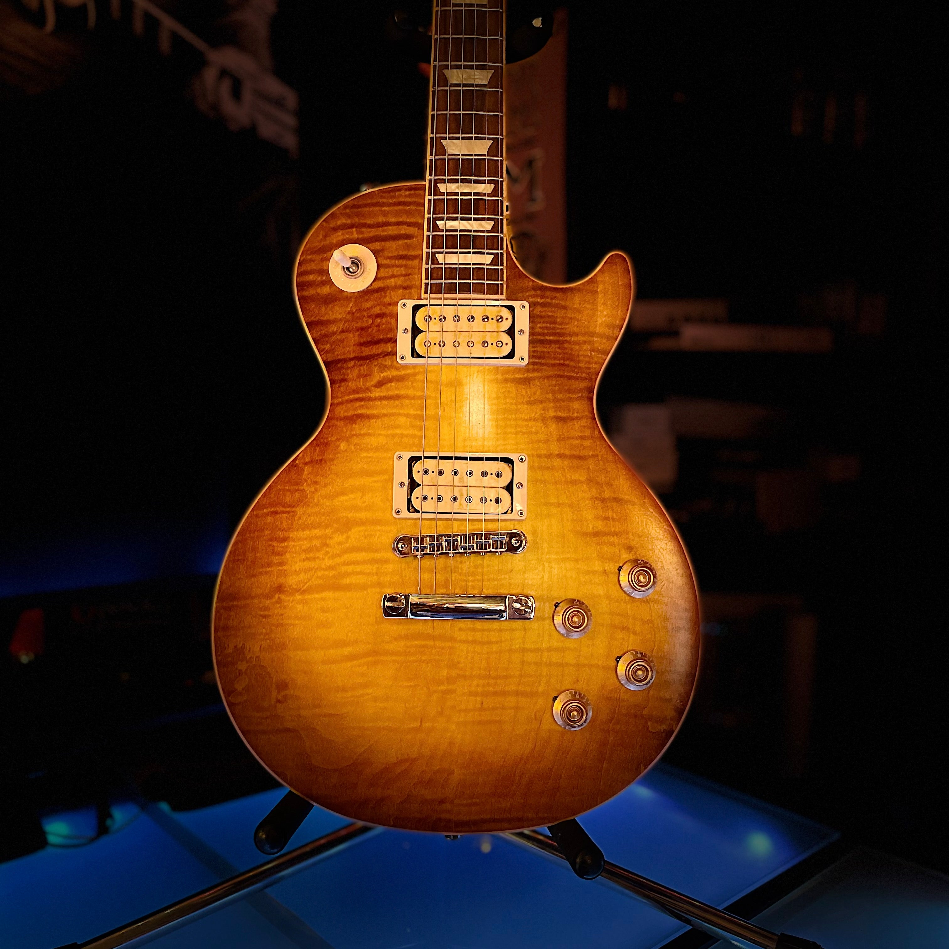 2006 Les Paul Standard Faded – Nick's Hand-Picked Guitars LLC