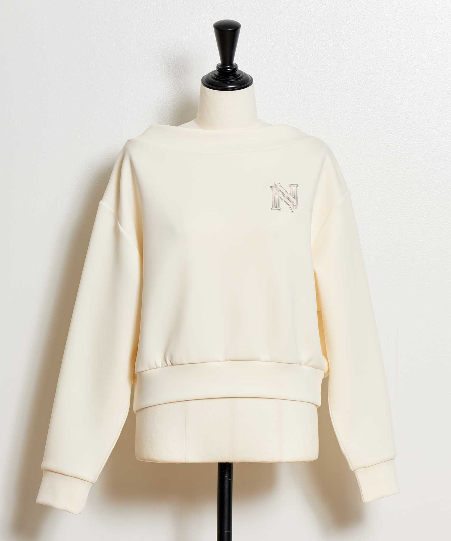 フェルト刺繍ロゴポンチトップス | パーカー・スウェット | NOELA