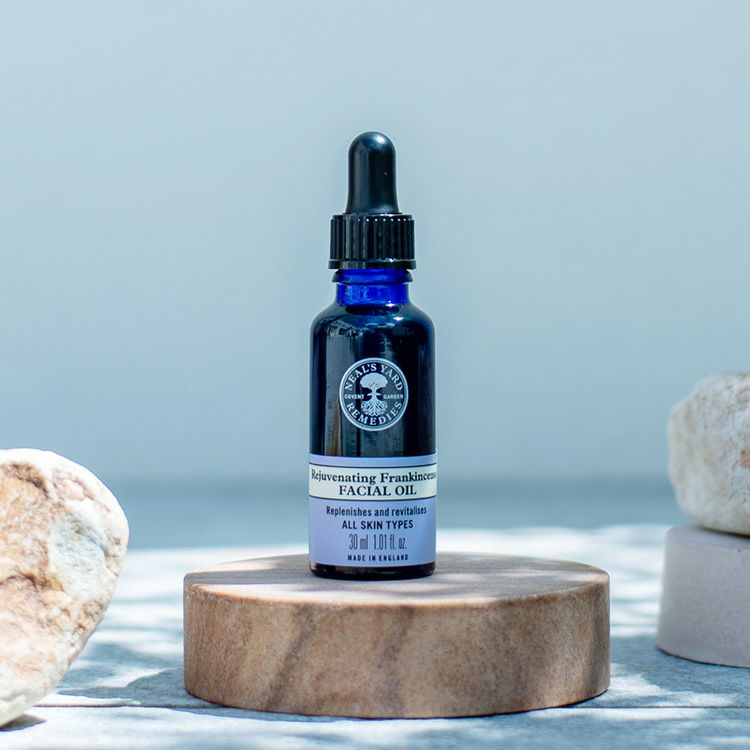 フランキンセンス フェイシャルオイル | ニールズヤード レメディーズ