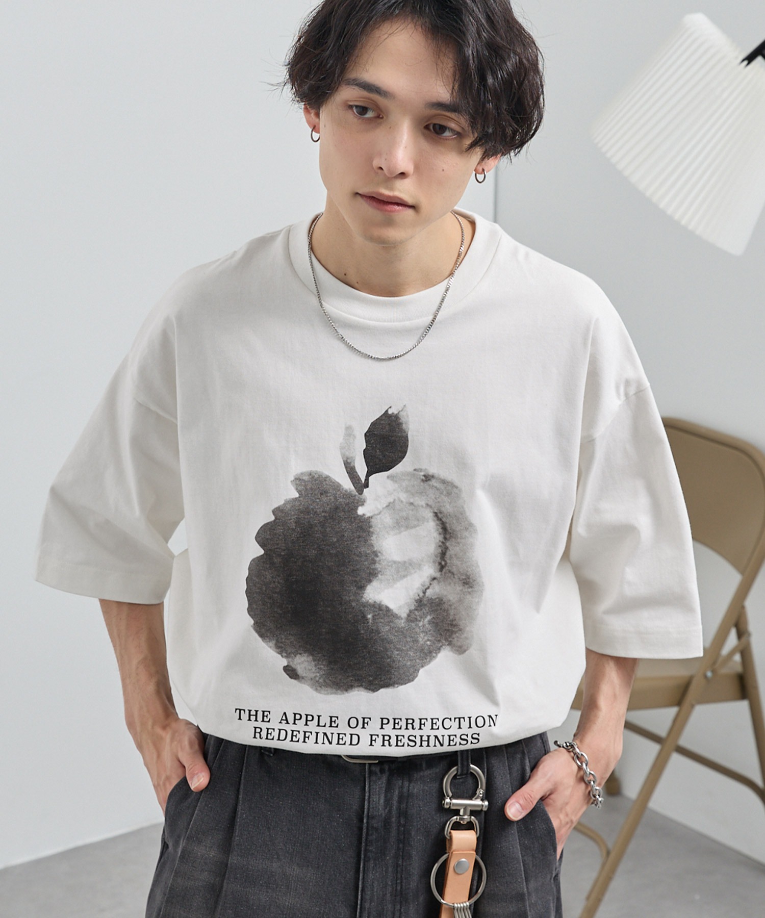 アートグラフィックデザインオーバーサイズ半袖Tシャツ MONO-MART