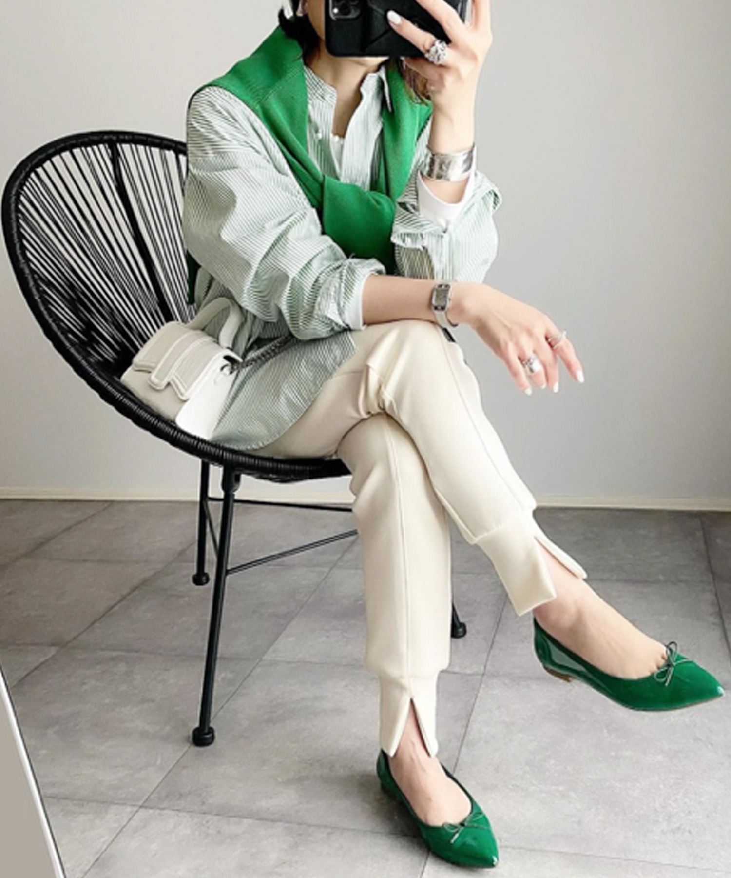 シルエット変更可！】パール釦オーバーサイズシャツ Emma Taylor