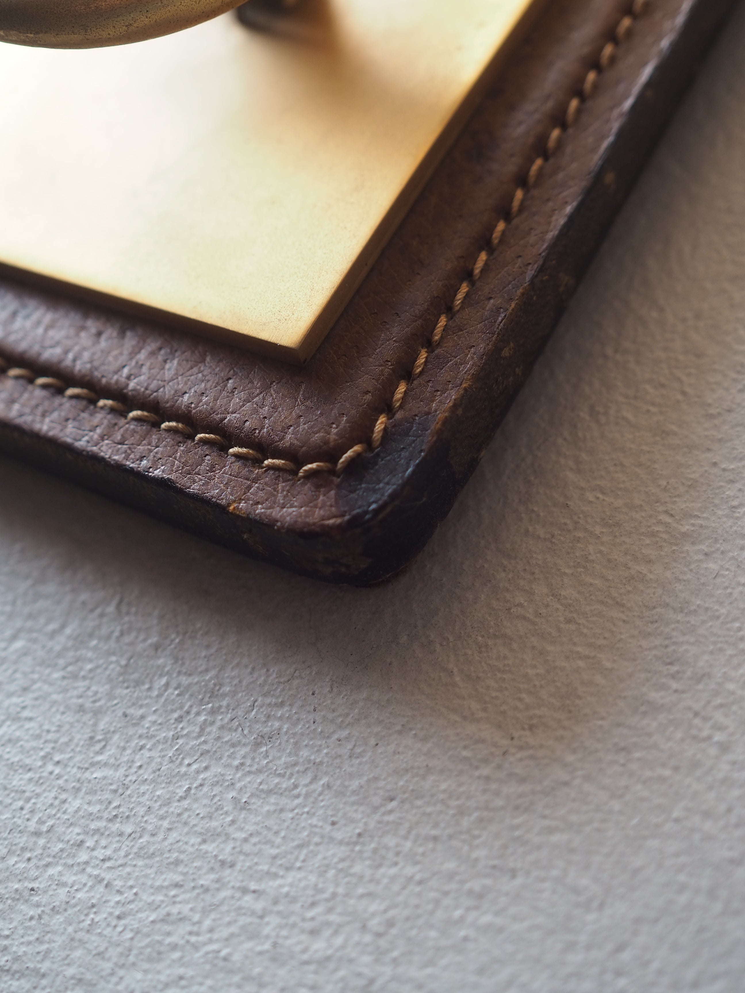 GUCCI グッチ オールド ペーパーウェイト 置物 インテリア ブラウン