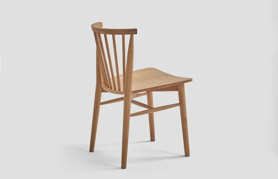 モーダ・エン・カーサ リクイン チェア / REQUIN chair