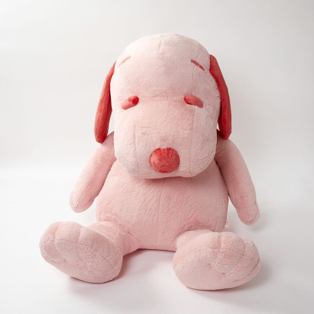 PEANUTS HOTEL ROOM64 特大ぬいぐるみ ”HAPPINESS IS A WARM PUPPY