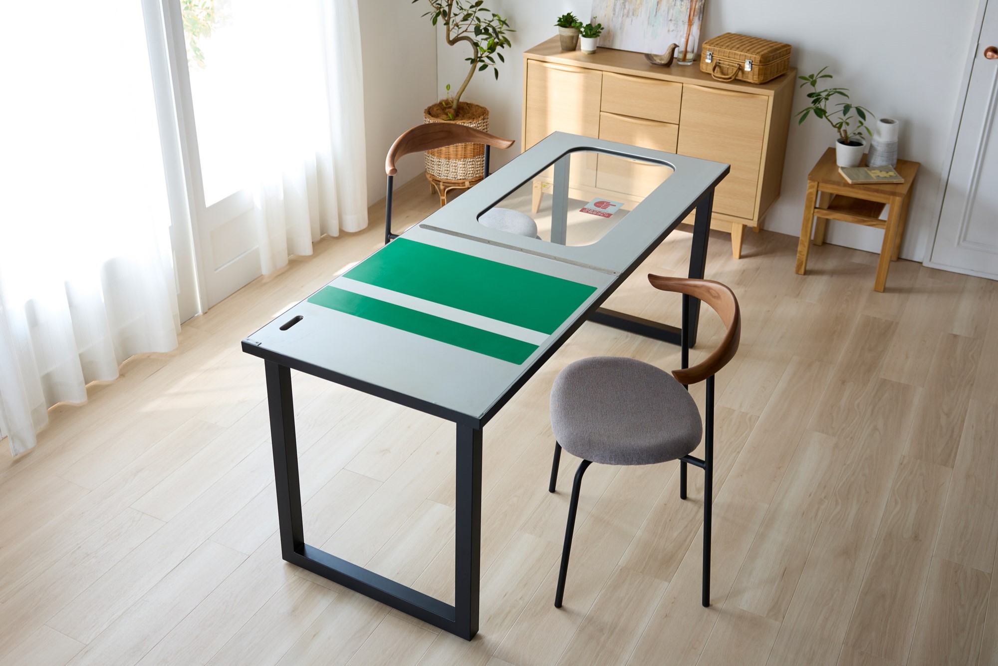 ダイニングテーブル／カフェテーブル／センターテーブル – Osaka Metro