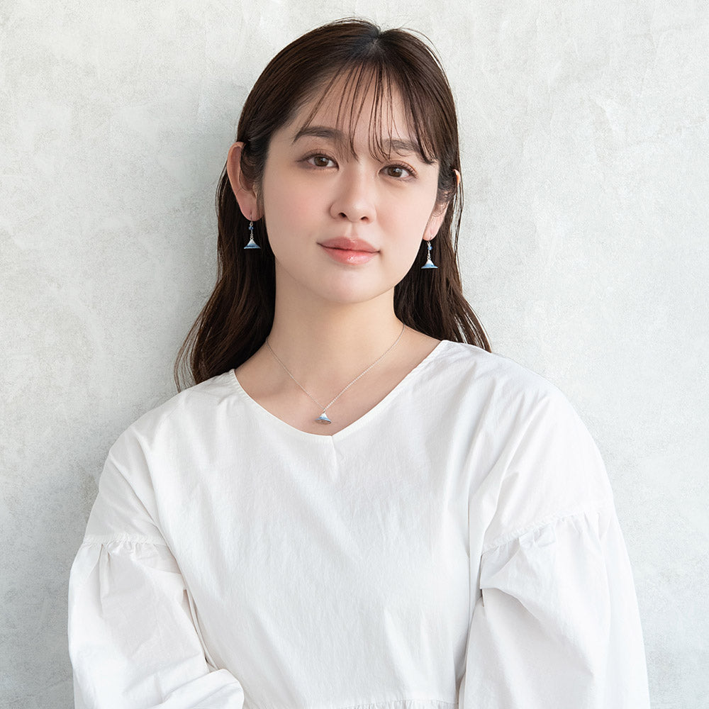 ネックレス メタル カラー ビーズ ミニ 富士山 赤富士 雪化粧 Mt.Fuji