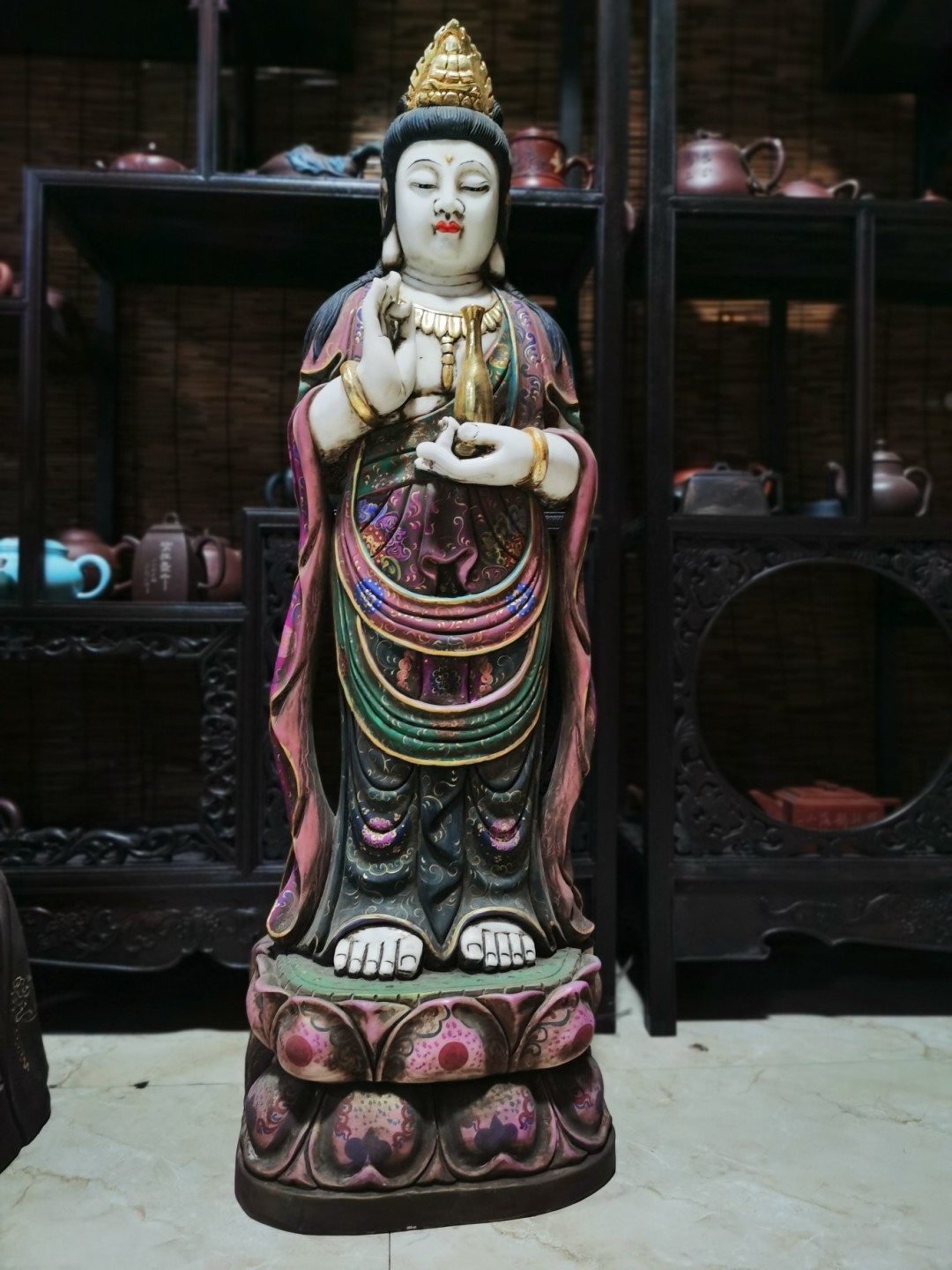 和田玉描金彩绘观音菩萨佛像- 侠客行文玩阁- 侠客行文玩阁- 麦稀奇