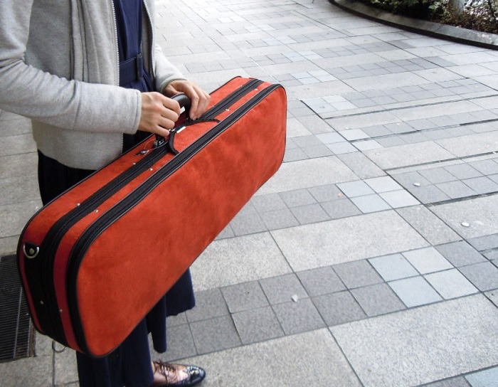 高級ロイヤルスエード使用 質感しっとり、奥深い色バイオリンケース44