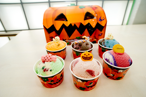 オバケにキャンディ！ アイスを楽しく飾りつけ サーティワン