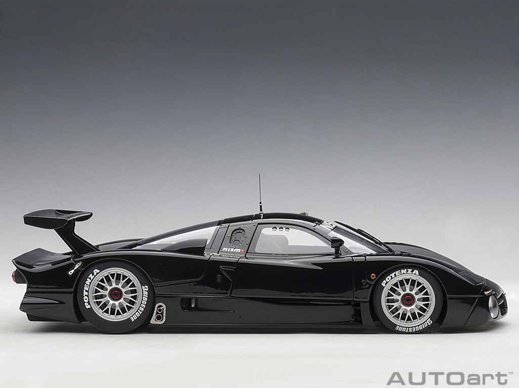 Die-cast: Autoart's Nissan R390 GT1, 1998 Le Mans – Savage On Wheels