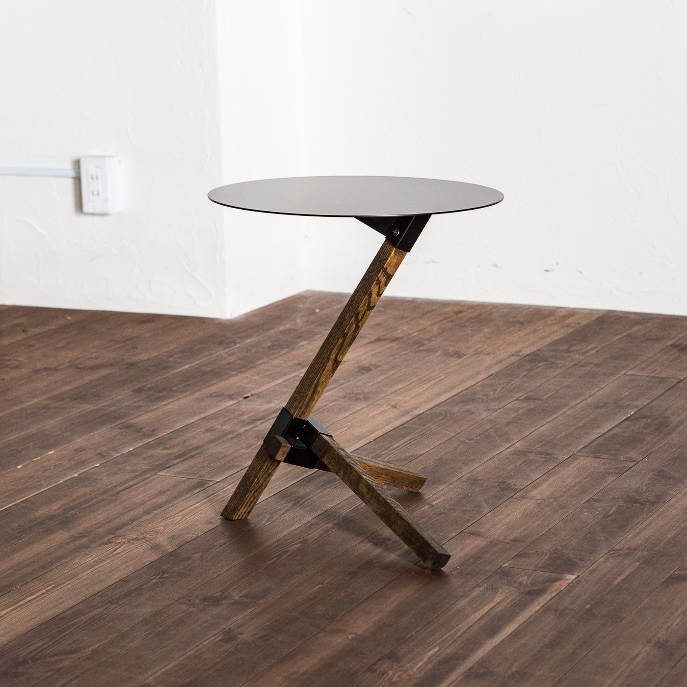 トレ サイドテーブル | デュエンデ(DUENDE) | 芦沢 啓治(KEIJI