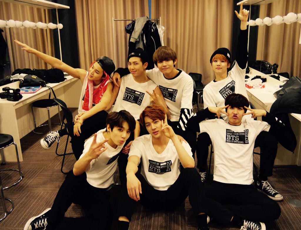 防弾少年団 1st JAPAN TOUR 2015「WAKE UP:OPEN YOUR EYES」大阪公演も