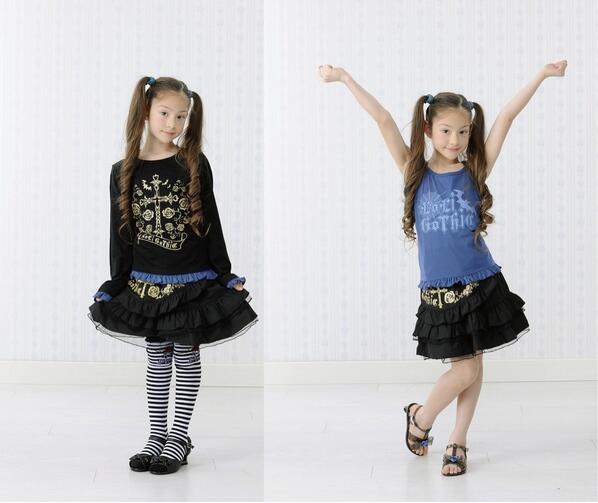 アイカツ！に登場するブランドのアパレルアイテムが好評発売中ですー