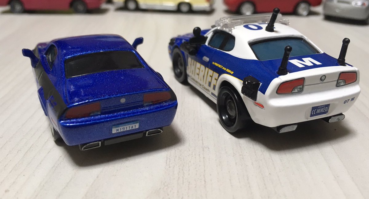 カーズ2のロッド トルク レッドラインとマイク07が似ていると思う人に