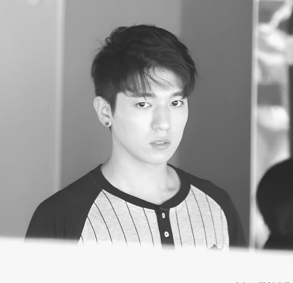 Bildiğiniz üzere JYP'nin yeni erkek grubu DAY6'in çıkışı yaklaştı