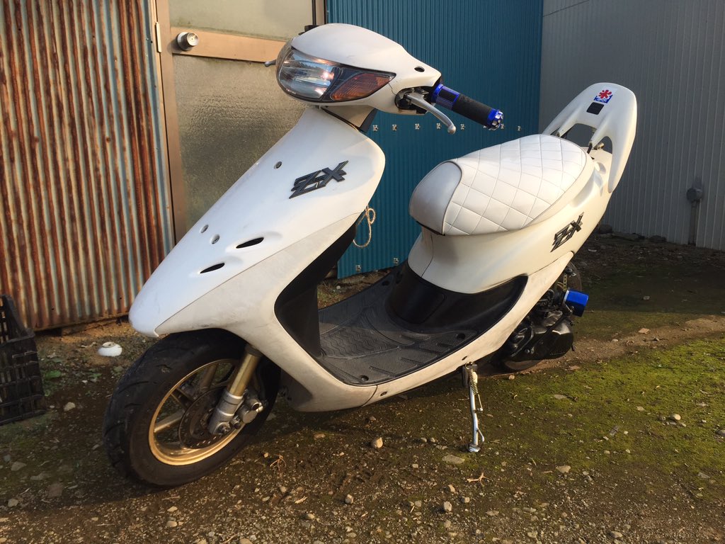 zxフルカスタム入荷しました‼️ ストレートチャンバー、はね上げ