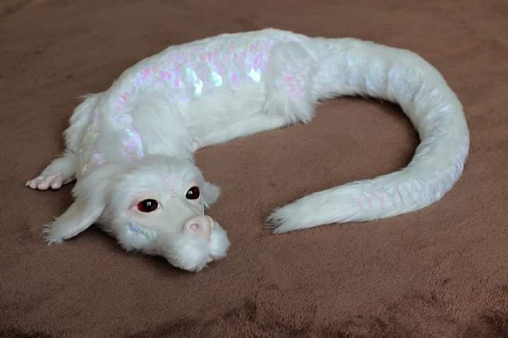 FBで話題になっていたネバーエンディングストーリーの ファルコンの